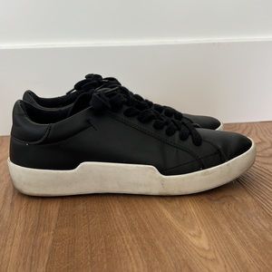NWT ZARA BLACK SNEAKERS WITH BLUE SOLE SHOES‎